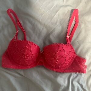 Victoria’s Secret bra